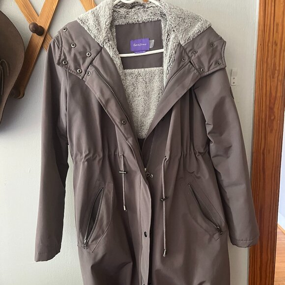 Seraphine Women's Maternity Winter Parka - Picture 1 of 2